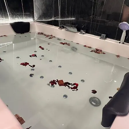 Pensjonat Black & White Bari