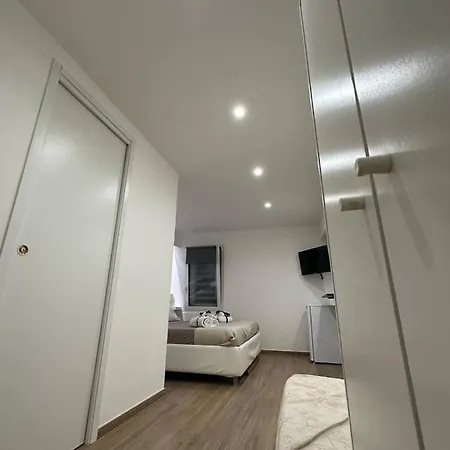 Black & White 게스트하우스 바리