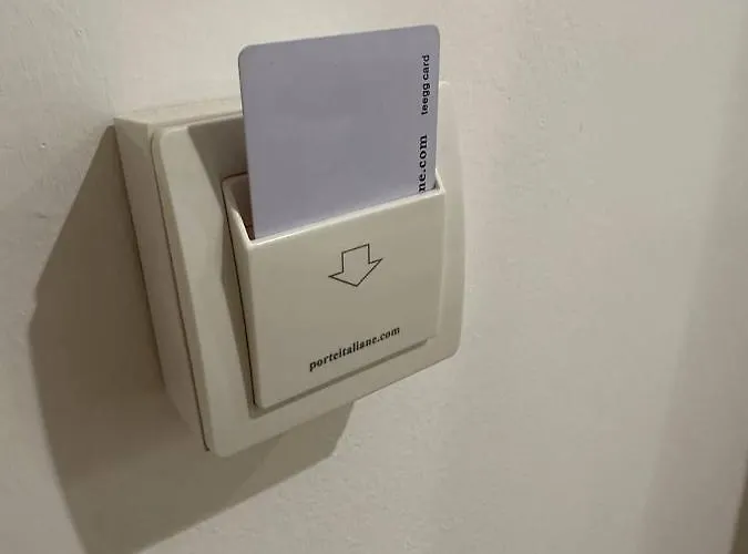 Black & White بيت ضيافة 3*